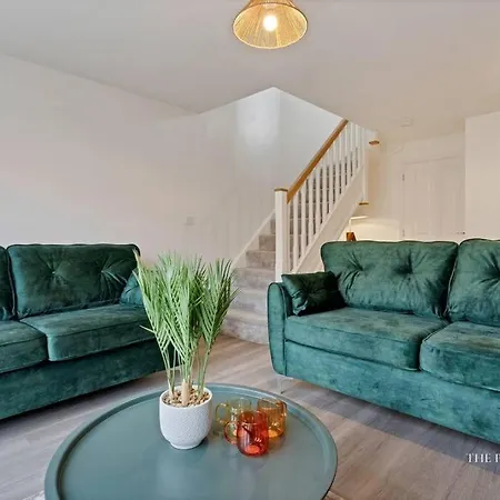 Luxury Centre 2 Bed Retreat - Sleeps 4 - Free Parking Apartment Birmingham